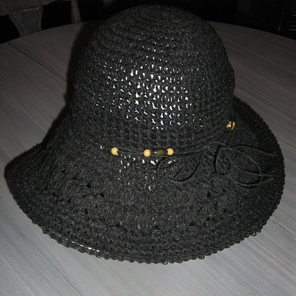 Ladies Black Straw Sun Hat - Picture 2 of 3